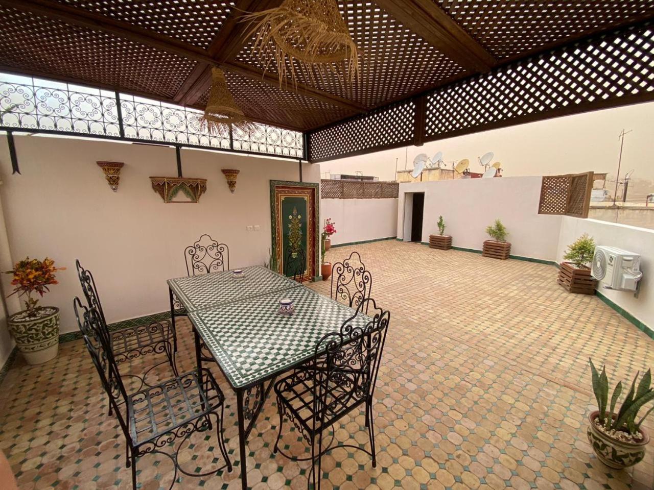 Dar Bouzoubaa Apartment Фес Екстериор снимка